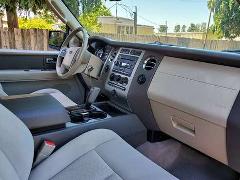 2012 FORD EXPEDITION EL 4WD low miles ! for sale in Eugene, OR