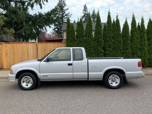 Chevy S10 Extended Cab Pickup Truck V6 - cars & trucks - by owner -... for sale in Vancouver, OR