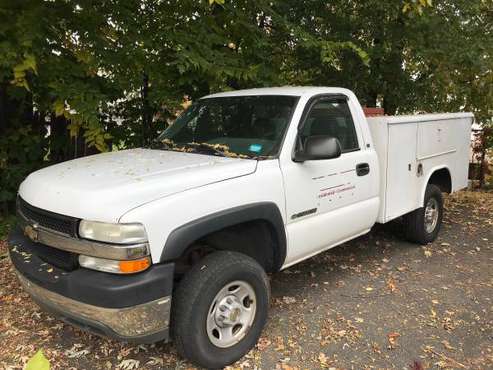 SELLING MY 2002 CHEVY SILVERADO 2500 HD READY FOR WORK for sale in Springfield, CT
