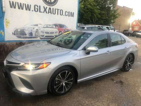 2018 Toyota Camry SE for sale in Chicago, IL
