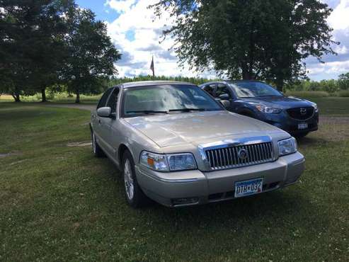 2010 Mercury Grand Marquis LS 118,000 miles - cars & trucks - by... for sale in Aitkin, MN