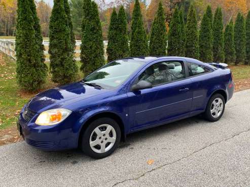 09 Chevrolet Cobalt LS Coupe, 5 spd AC, beautiful, needs nothing! 126k for sale in Hooksett, NH