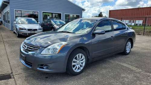 2012 Nissan Altima - Responsive 2.5L 4cyl - 32 mpg hwy - 136k Miles... for sale in Ace Auto Sales - Albany, Or, OR