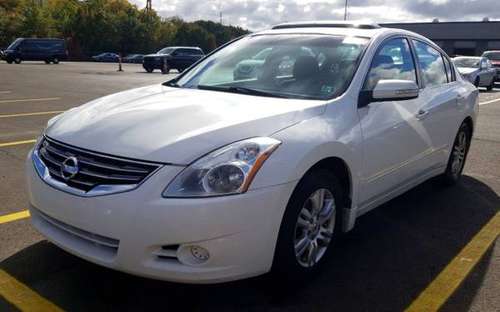 2012 NISSAN ALTIMA 2.5S, 4 cyl, clean, loaded, runs perfect, sharp!... for sale in Coitsville, OH