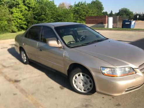 Honda Accord 2001 LX Only 147k Owner Sale! Breaks Fixed & Body for sale in Frisco, TX
