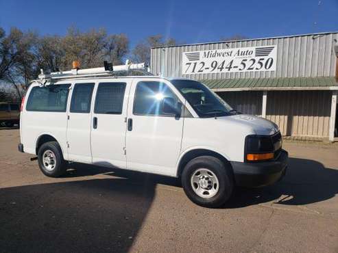 2007 CHEVROLET EXPRESS G3500 - cars & trucks - by dealer - vehicle... for sale in Lawton, IA
