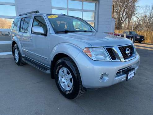 2011 Nissan Pathfinder LE 4WD Silver Ed 126K Backup Camera Leather for sale in Englewood, CO