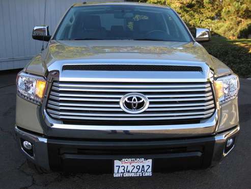 2017 Toyota Tundra Crew Max 4x4 LIMITED +Nav +Leather 6,000 Miles for sale in Fortuna, CA