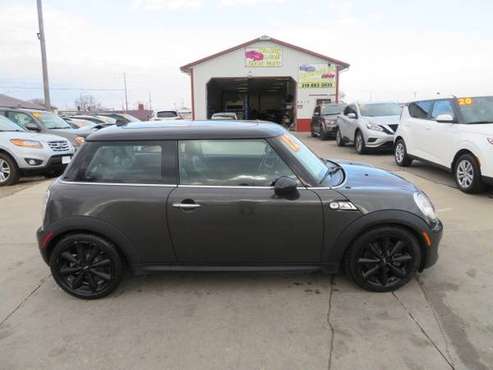 2012 Mini Cooper... 121,000 Miles... $5,300 **Call Us Today For... for sale in Waterloo, IA