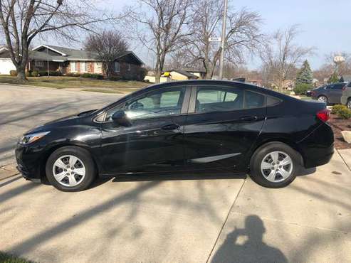 2018 Chevrolet Cruze only 7000 miles - cars & trucks - by owner -... for sale in Orland Park, IL