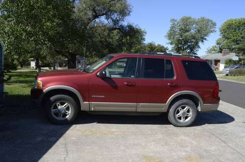 2002 Ford Explorer 4X4 for sale in Columbia, MO