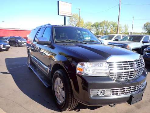 2011 Lincoln Navigator L Base 4x4 4dr SUV w low miles - cars & for sale in Savage, MN