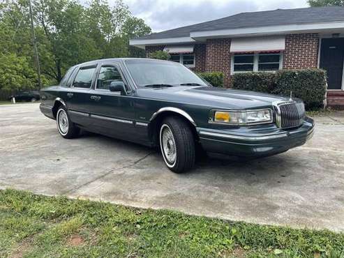 1995 Lincoln Town Car Executive - - by dealer for sale in Stone Mountain, GA