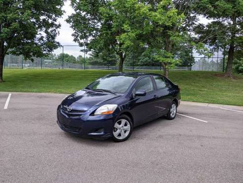 2008 Toyota Yaris Sedan Automatic Low Miles Clean Autocheck! - cars... for sale in Walton, OH