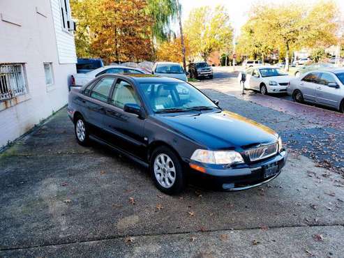 2001 Volvo S40 - cars & trucks - by dealer - vehicle automotive sale for sale in Washington, District Of Columbia