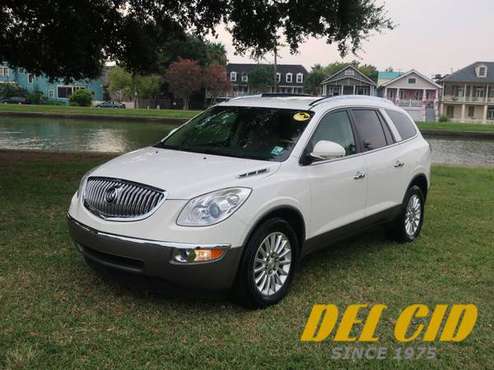 Buick Enclave !!! Leather, Backup Camera, 3rd Row Seating !!! 😎 for sale in New Orleans, LA