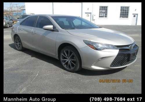 2015 Toyota Camry XLE V6 - Guaranteed Credit Approval! for sale in Melrose Park, IL