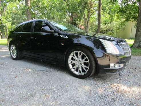 2010 *Cadillac* *CTS Wagon* *RARE CAR* BLACK for sale in Garden City, NM