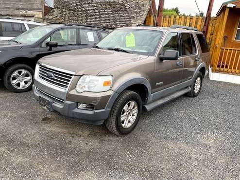 2006 Ford Explorer XLT - cars & trucks - by dealer - vehicle... for sale in Moscow, WA