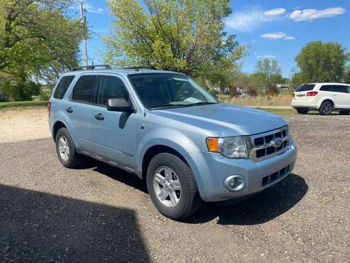 2008 ford Escape Hybrid AWD - - by dealer - vehicle for sale in Indianola, IA