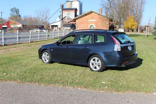 SAAB SPORTCOMBI WAGON - cars & trucks - by dealer - vehicle... for sale in New Haven, MI