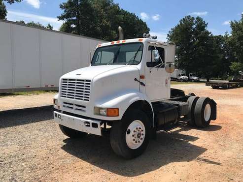 1994 International 8100 daycab tractor - cars & trucks - by owner -... for sale in Winder, GA