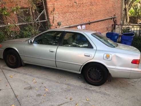 2001 Camry 4 Sale by Owner - cars & trucks - by owner - vehicle... for sale in Los Angeles, CA