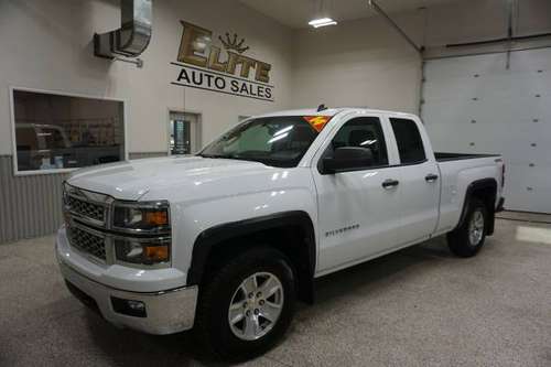 Low Miles/Seats Six/Great Deal 2014 Chevrolet Silverado 1500 LT for sale in Ammon, ID