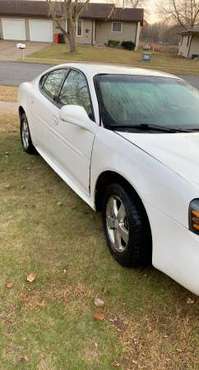 2007 Pontiac Grand prix - cars & trucks - by owner - vehicle... for sale in Eau Claire, WI