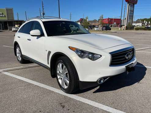 2014 INFINITI QX70 AWD - cars & trucks - by owner - vehicle... for sale in Cypress, TX