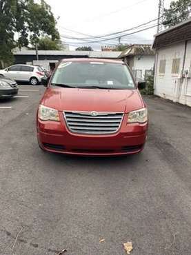 2009 Chrysler Town & Country 104k miles for sale in Ocala, FL