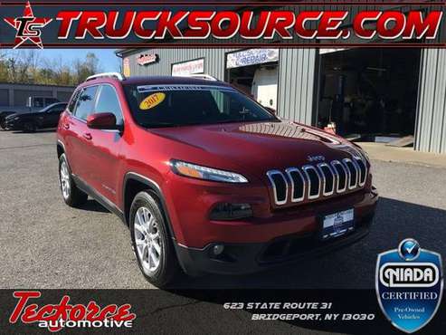 2017 Jeep Cherokee Latitude AWD! NEW TIRES!! for sale in Bridgeport, NY