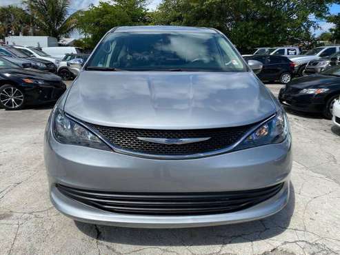 2017 Chrysler Pacifica Touring 4dr Mini Van - cars & trucks - by... for sale in Hollywood, FL