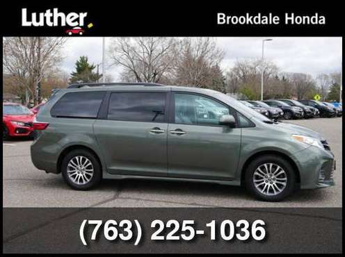 2018 Toyota Sienna Xle - - by dealer - vehicle for sale in brooklyn center, MN