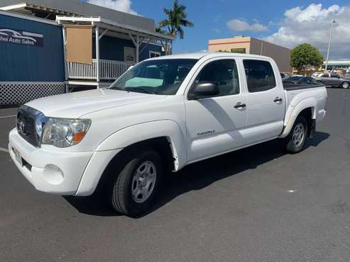2014 Toyota Tacoma 4 door 4 cylinder ! - - by dealer for sale in Kihei, HI