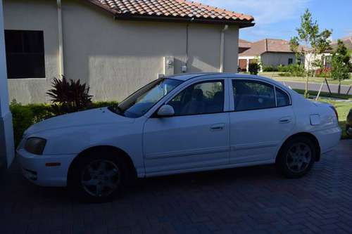2005 Hyundai Elantra. One owner. No accidents. Non smoker. for sale in Immokalee, FL