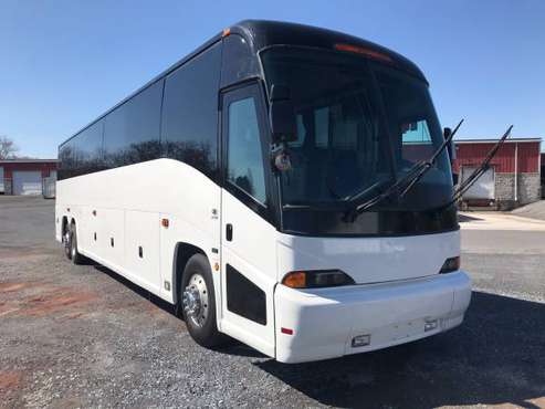 Used 2003 MCI J4500 56-Passenger Coach Bus - - by for sale in Evansville, IN