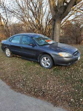 Ford Taurus 2002 SE - cars & trucks - by owner - vehicle automotive... for sale in Sumner, IA