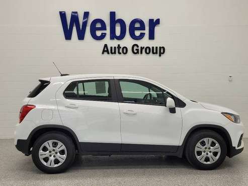 2017 Chevrolet Trax LS-keyless entry-Back Up Camera! - cars & for sale in Silvis, IA