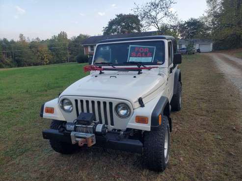 2006 Wrangler Inline 6, 104,000 mileages, with 3in lift - cars &... for sale in Mc Leansville, NC