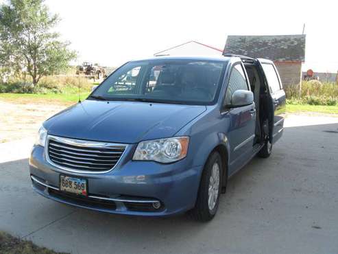 2011 Chrysler Town&Country for sale in White, SD