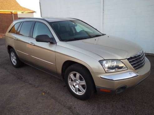 2006 chrysler Pacifica touring - cars & trucks - by owner - vehicle... for sale in Clinton Township, MI