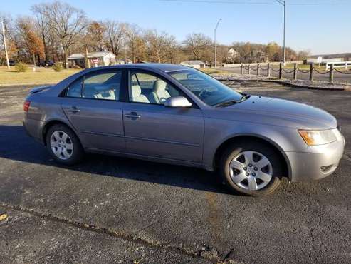 2007 Hyunda Sonata $1800.00 - cars & trucks - by owner - vehicle... for sale in Jay, MO