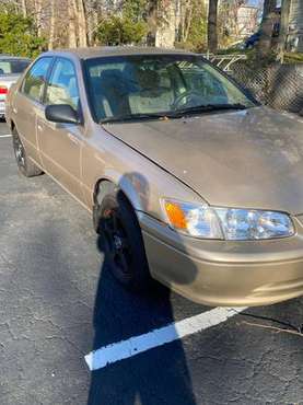2000 Toyota Camry LE - cars & trucks - by owner - vehicle automotive... for sale in Croton on Hudson, NY