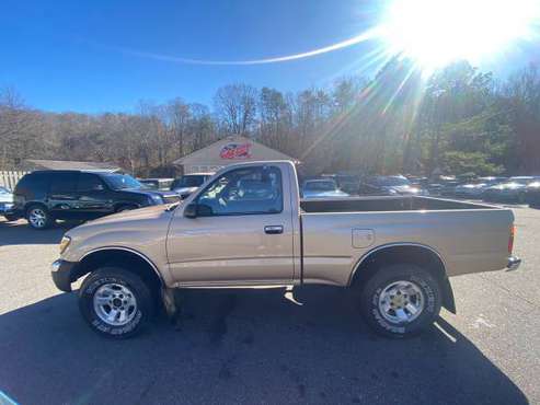 2000 Toyota Tacoma 4x4 1 Owner - cars & trucks - by dealer - vehicle... for sale in Rocky Mount, VA
