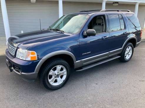 2004 Ford Explorer XLT 4x4! 4, 990 - - by dealer for sale in Halifax, MA
