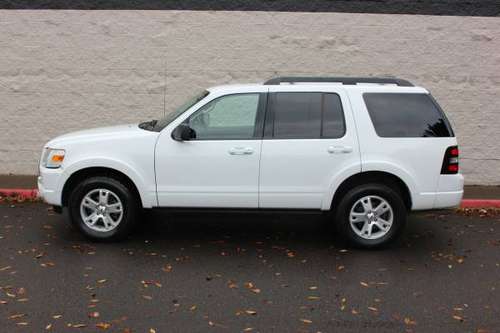 2010 Ford Explorer 4x4 - 3rd row seat - Two Owner SUV - cars &... for sale in Corvallis, OR