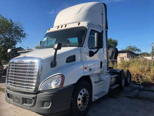 2016 Freightliner Cascadia Evolution daycab - cars & trucks - by... for sale in Brownsville, TX
