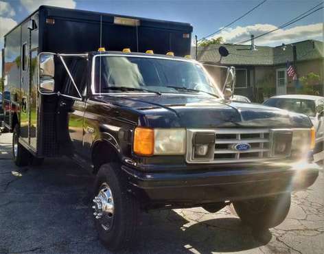 1990 Ford F350 4x4 Ambulance Military Truck - cars & trucks - by... for sale in Cortland, OH