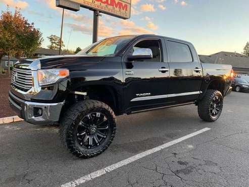 2017 Toyota Tundra Limited 4x4 CrewMax Shortbed(5.7L V8 FFV) for sale in Albany, OR